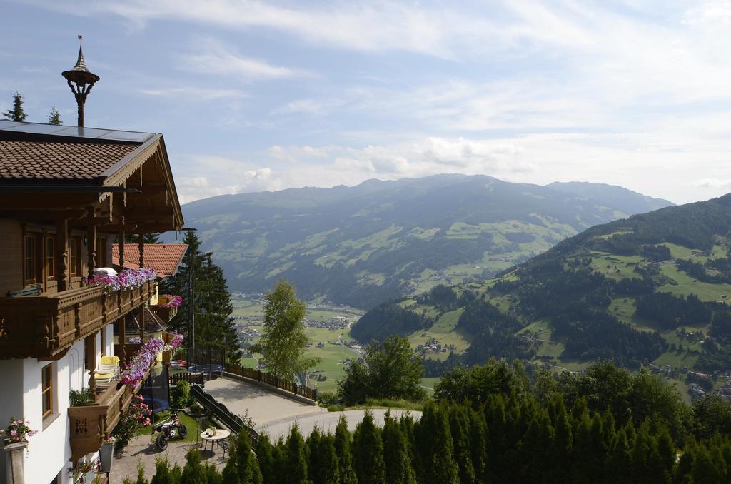 Chalet Bergzauber By Piaunddirk Hippach Exterior foto